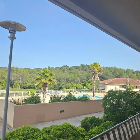 Apartamento T3 Grande Terrasse, Plancha, Vue Piscine, Soleil Roquebrune-sur-Argens