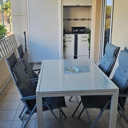 T3 Grande Terrasse, Plancha, Vue Piscine, Soleil